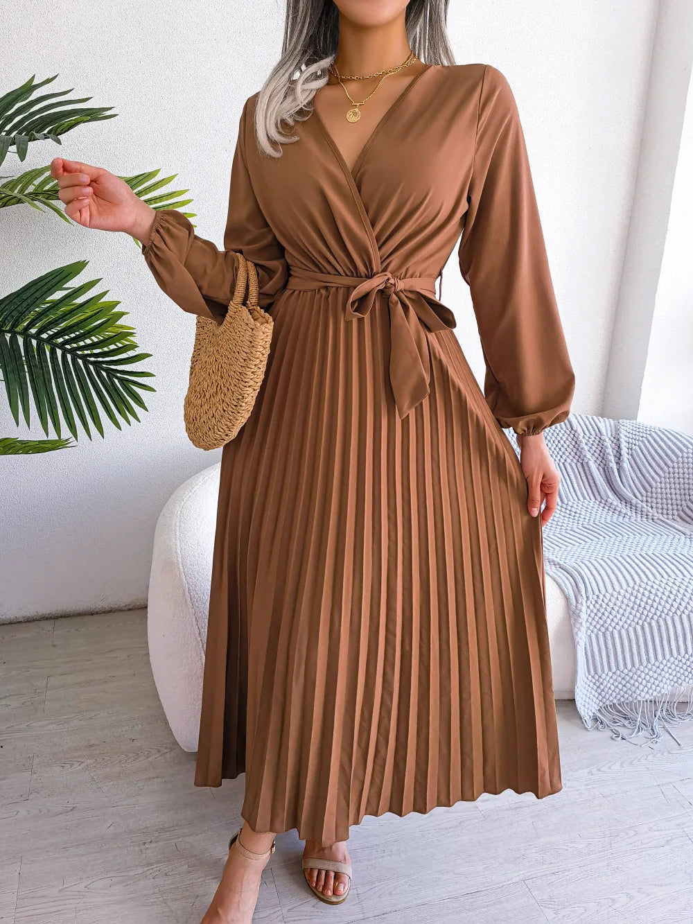 Elegant Pleated Maxi Dress