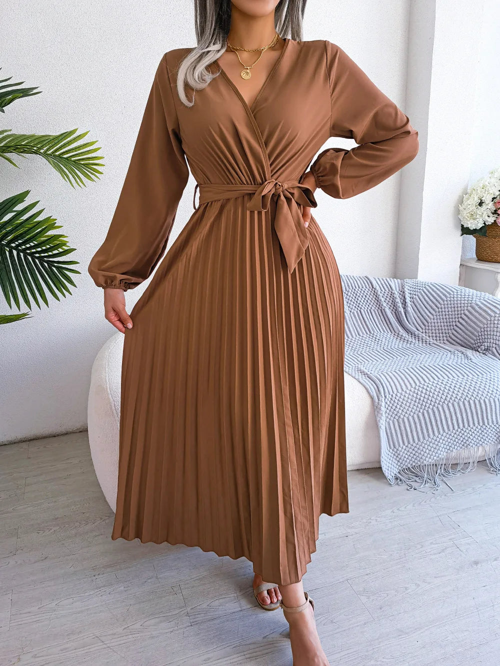 Elegant Pleated Maxi Dress